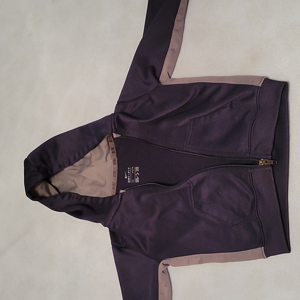 Nike dri-fit jacket